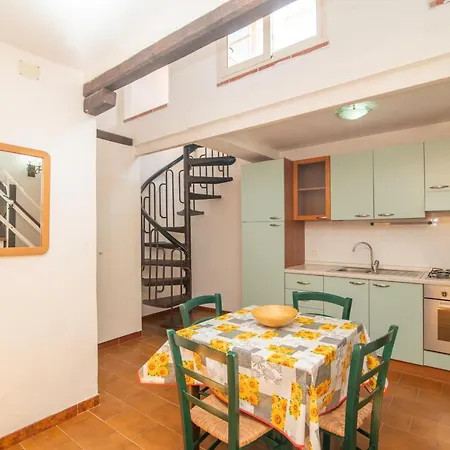 Apartment Agostino - *